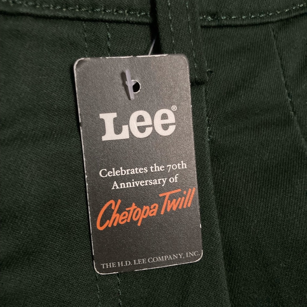 Lee Green High Rise Pleated Flood - Women's Size 26 - NEW WITH TAGS - Picture 3 of 9